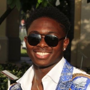 Meet your Posher, Elijah